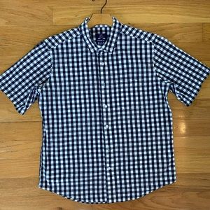 Men’s George Plaid Button Down Short Sleeve Shirt - Size Medium